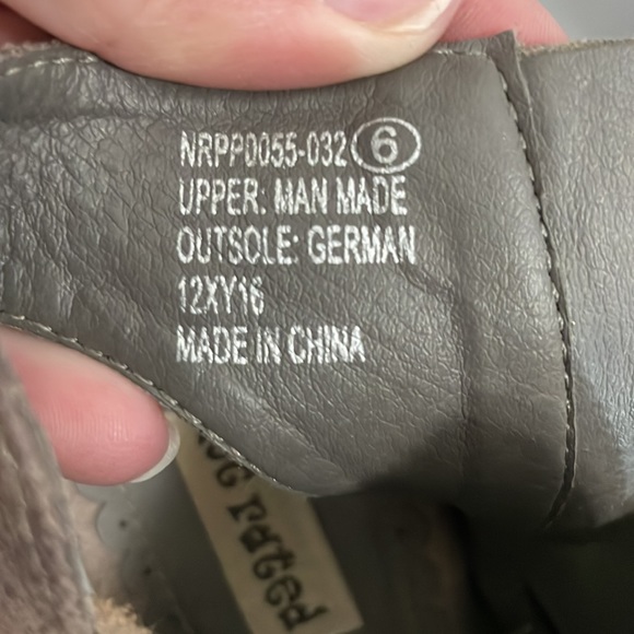 Booties - Picture 6 of 6